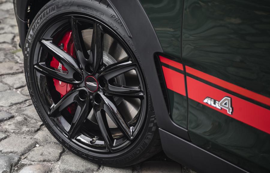 Колеса Mini John Cooper Works Clubman (F54) 2019 года  (UK) (фото 18 из 27)